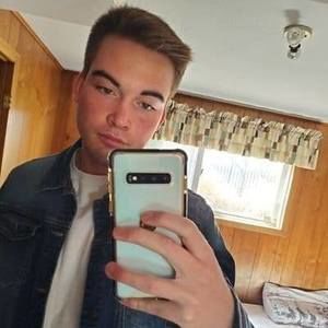 Meet your Posher, Ricky